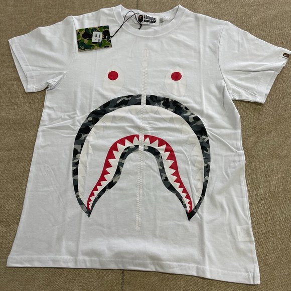 Bape shark white t-shirt White Size M - Picture 1 of 7